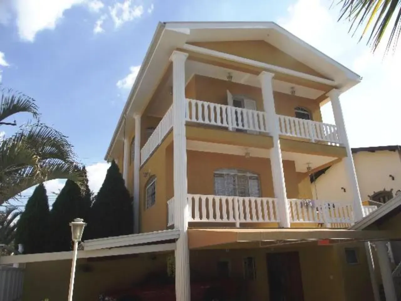 Casa à venda de 462 m² em Valinhos, SP, Brasil