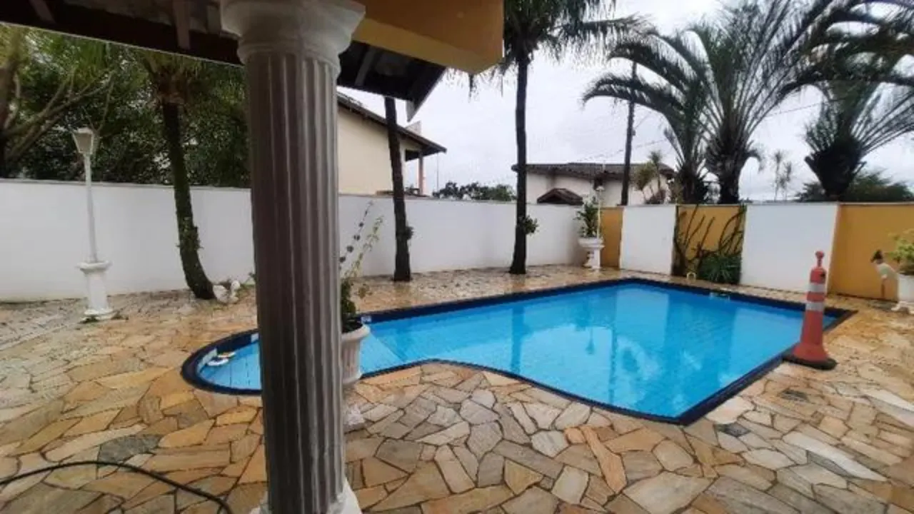 Casa à venda de 462 m² em Valinhos, SP, Brasil