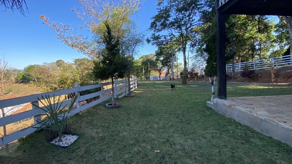 Sítio à venda de 3 ha em Estiva, MG, Brasil