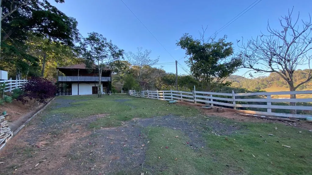 Sítio à venda de 3 ha em Estiva, MG, Brasil