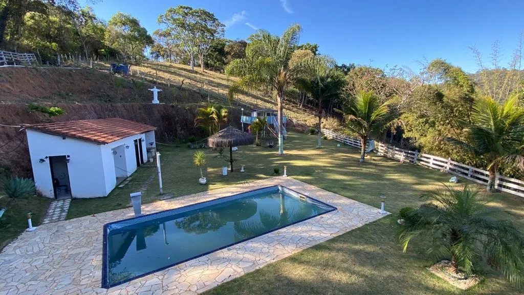 Sítio à venda de 3 ha em Estiva, MG, Brasil
