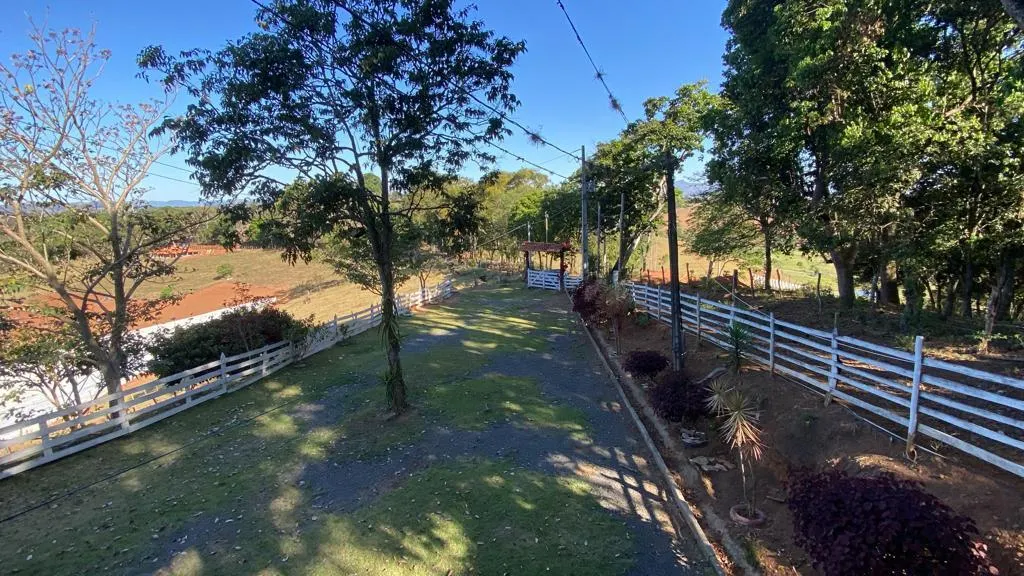 Sítio à venda de 3 ha em Estiva, MG, Brasil