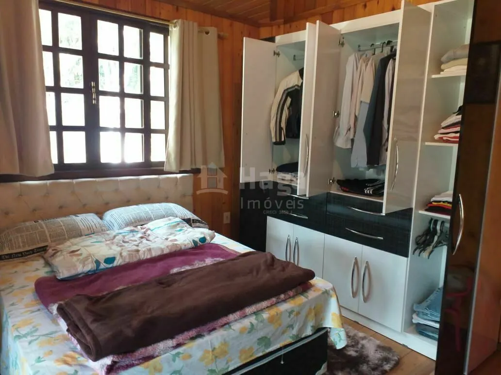 Country home for sale and to rent of 4 acres in Rio dos Cedros, SC, Brazil