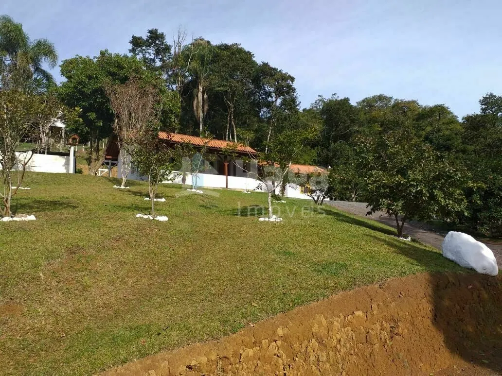 Country home for sale and to rent of 4 acres in Rio dos Cedros, SC, Brazil