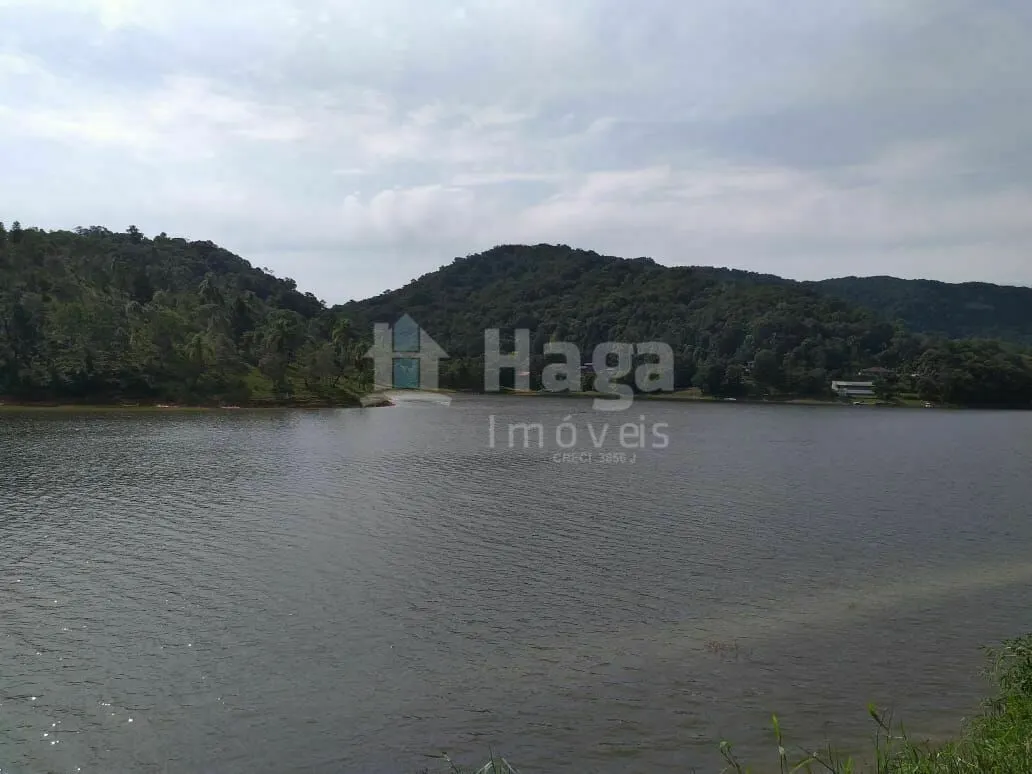 Country home for sale and to rent of 4 acres in Rio dos Cedros, SC, Brazil