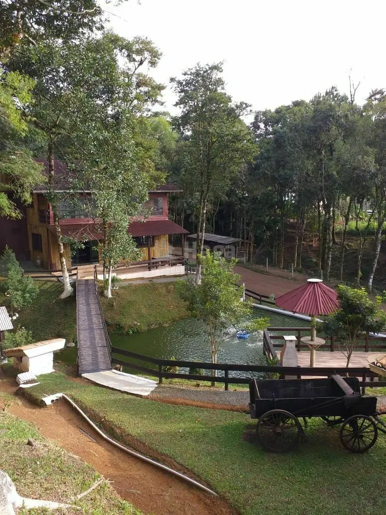 Country home for sale and to rent of 4 acres in Rio dos Cedros, SC, Brazil