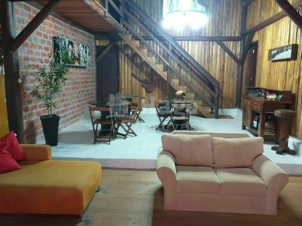 Country home for sale and to rent of 4 acres in Rio dos Cedros, SC, Brazil
