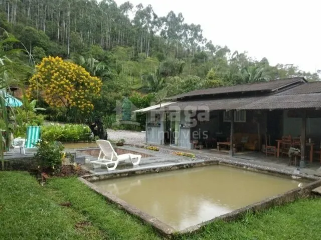 Fazenda à venda de 5.800 m² em Brusque, SC, Brasil