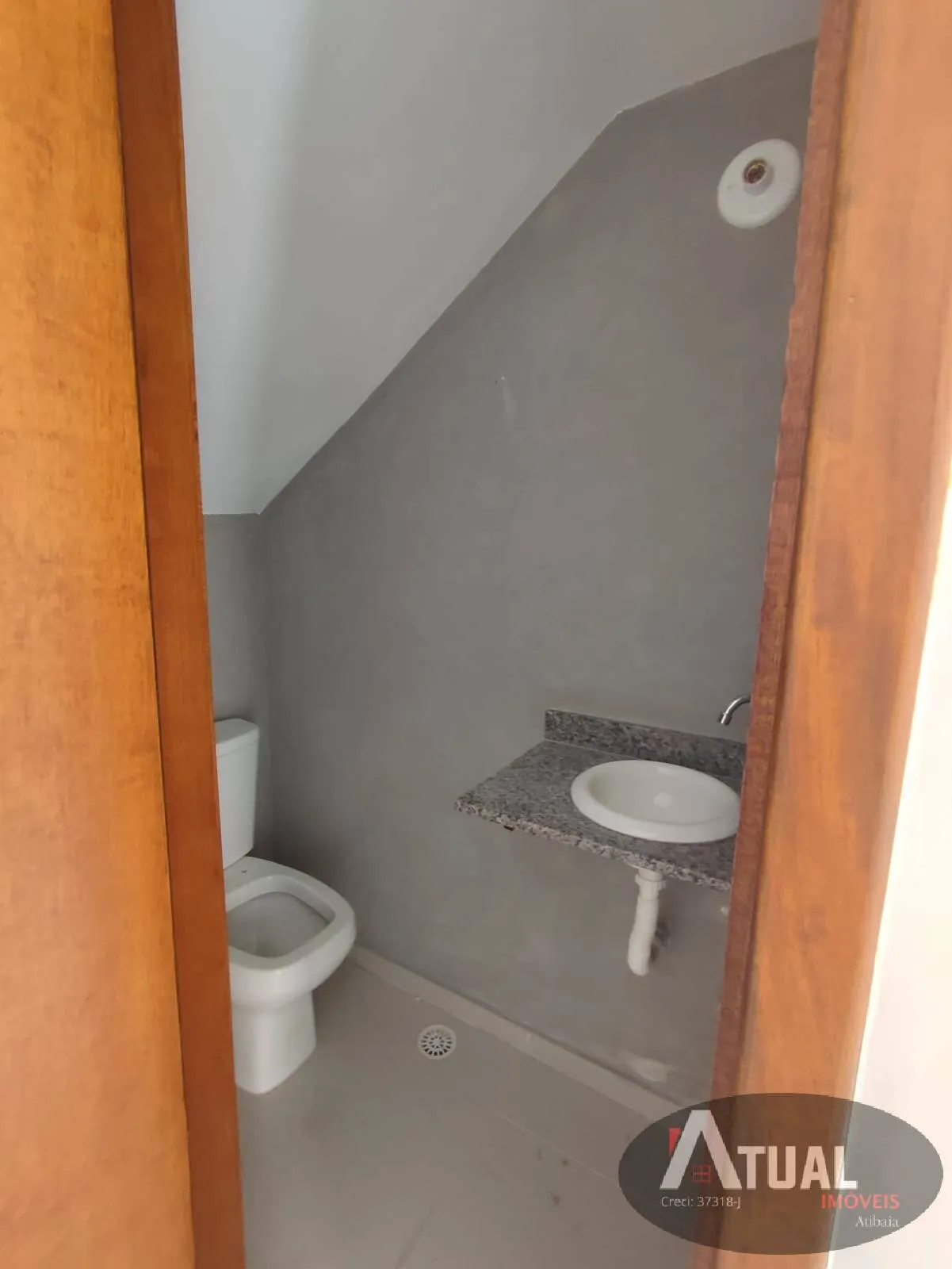 Casa à venda de 78 m² em Atibaia, SP, Brasil