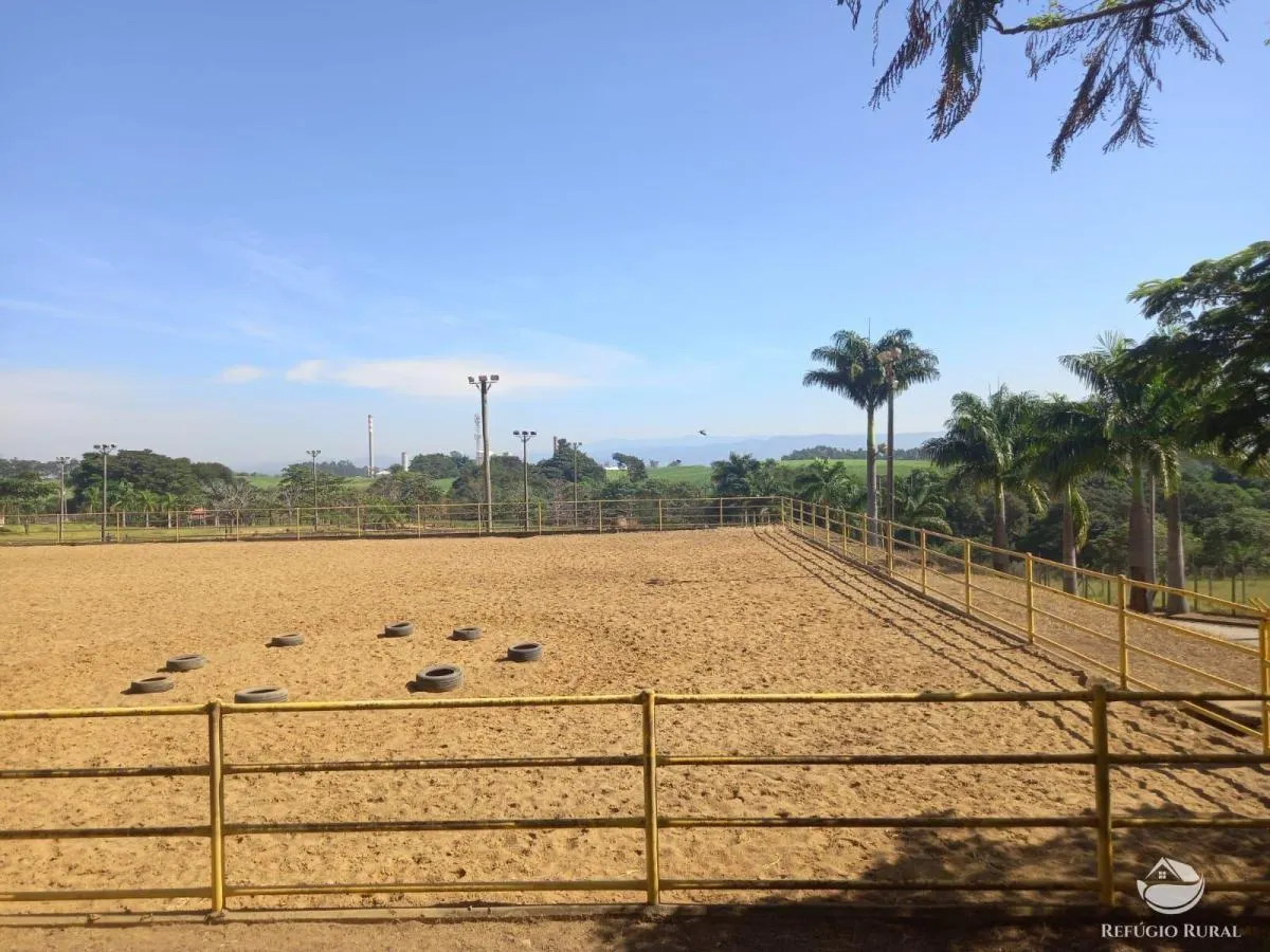 Fazenda à venda de 96.000 ha em Caçapava, SP, Brasil