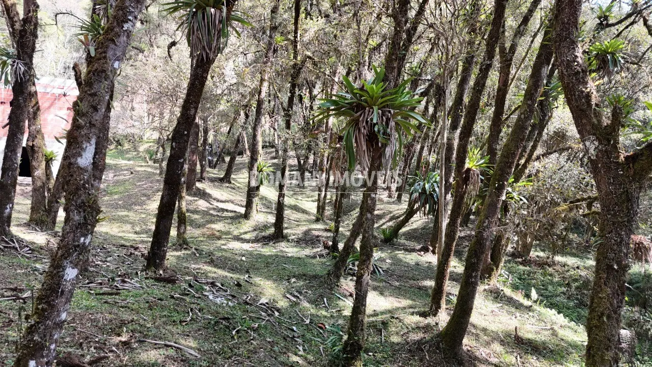 Casa à venda de 2.050 m² em Campos do Jordão, SP, Brasil