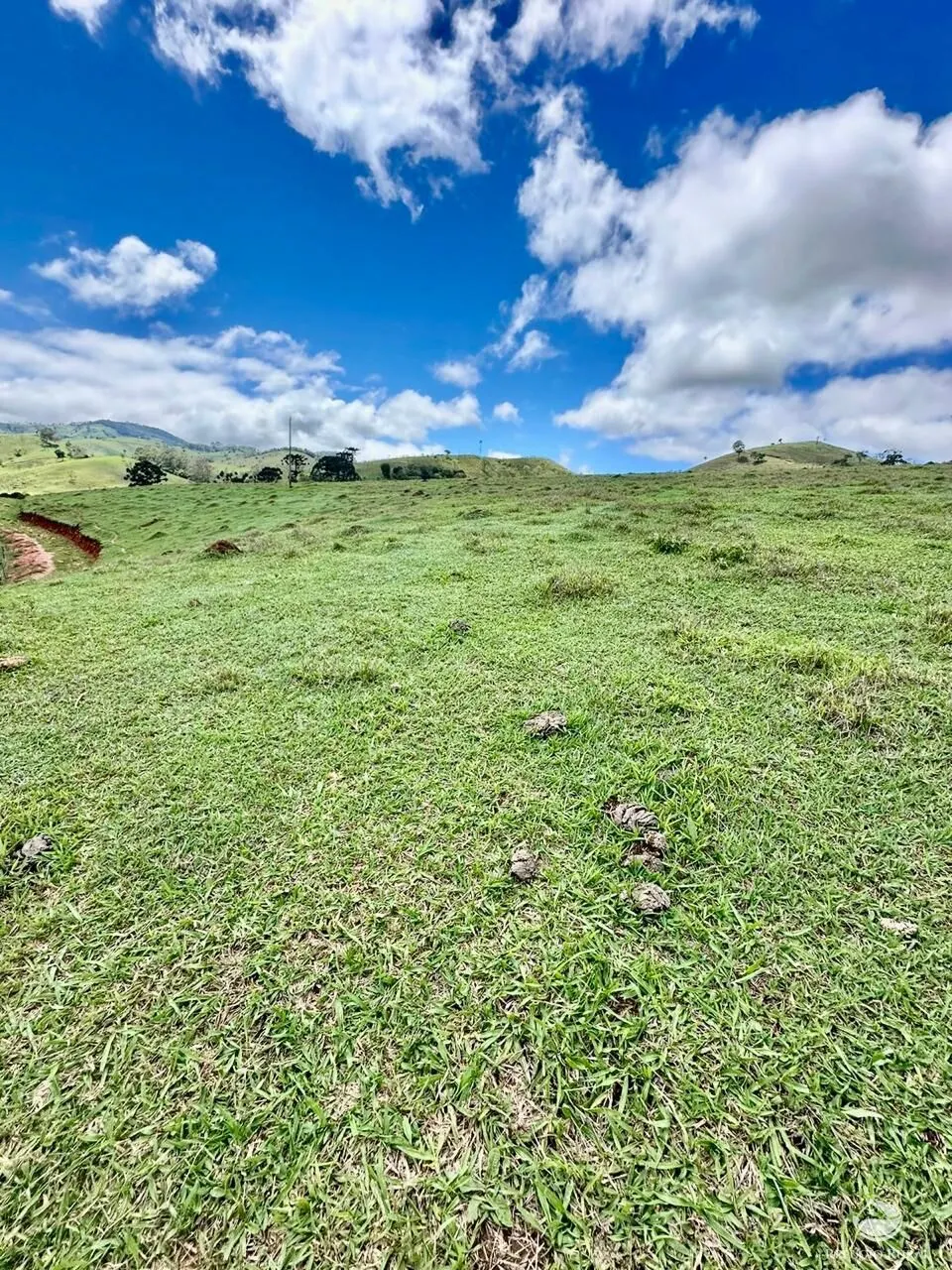 Terreno à venda de 12 ha em Sapucaí-Mirim, MG, Brasil