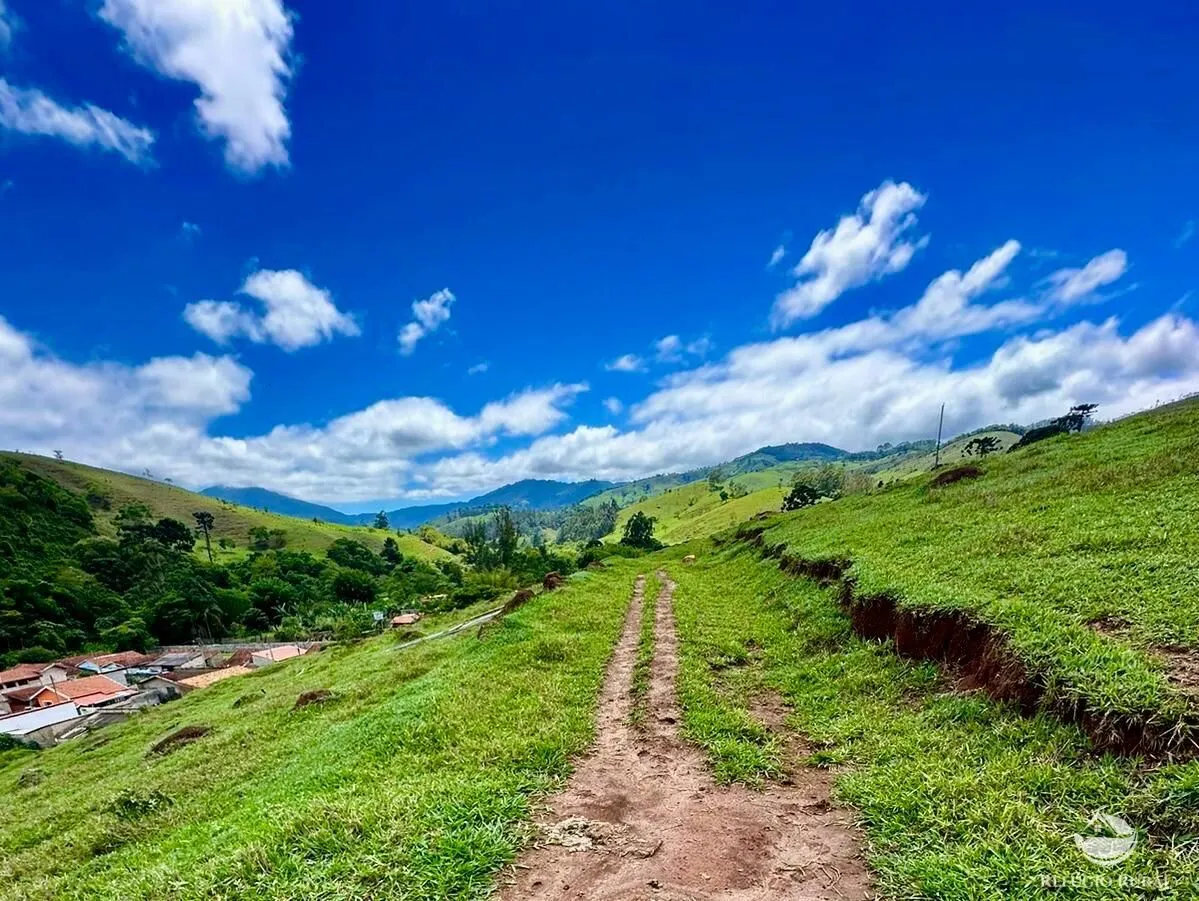 Terreno à venda de 12 ha em Sapucaí-Mirim, MG, Brasil