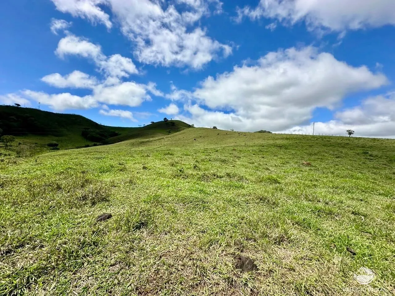 Terreno à venda de 12 ha em Sapucaí-Mirim, MG, Brasil