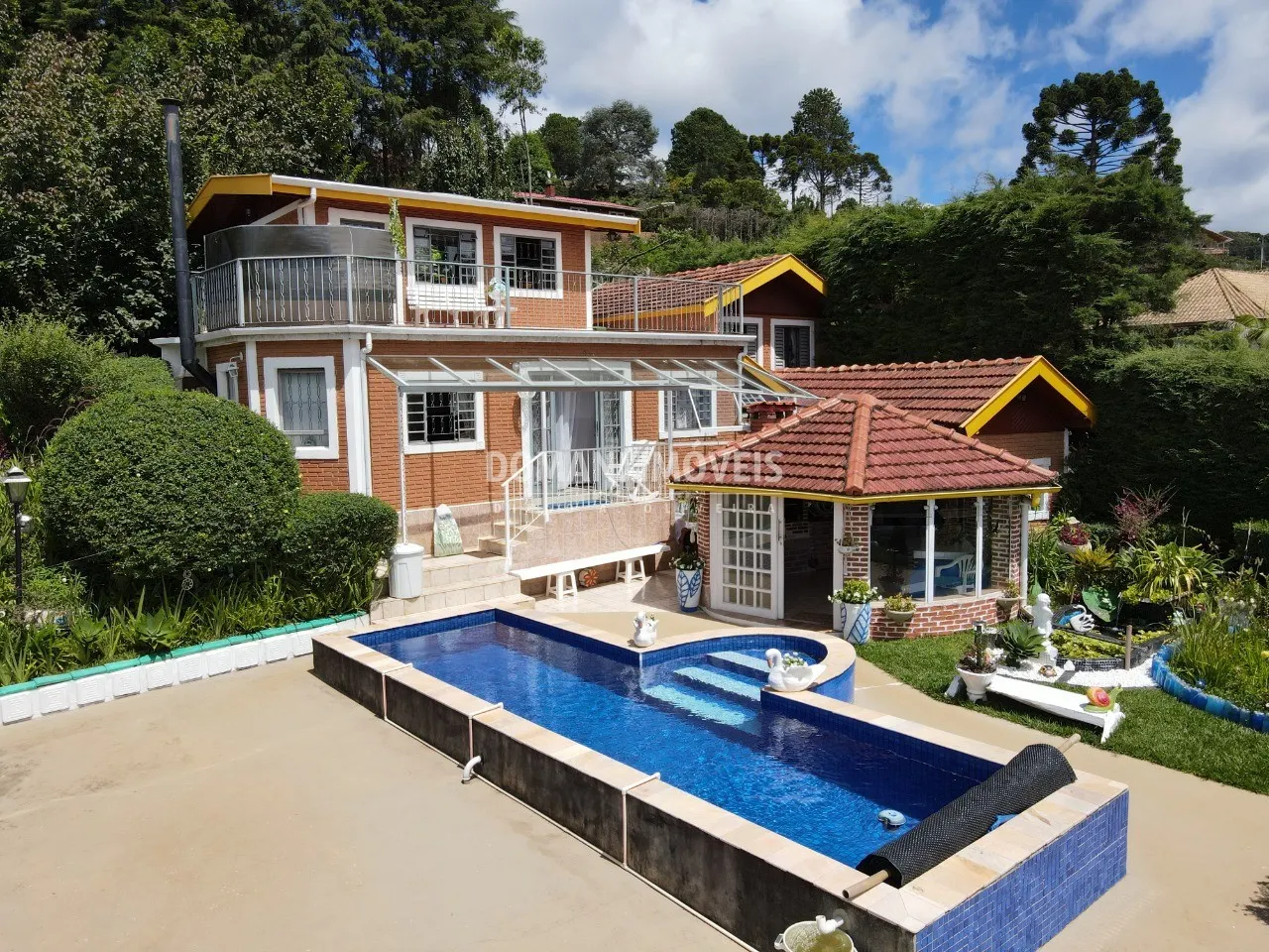 Casa à venda de 1.110 m² em Campos do Jordão, SP, Brasil