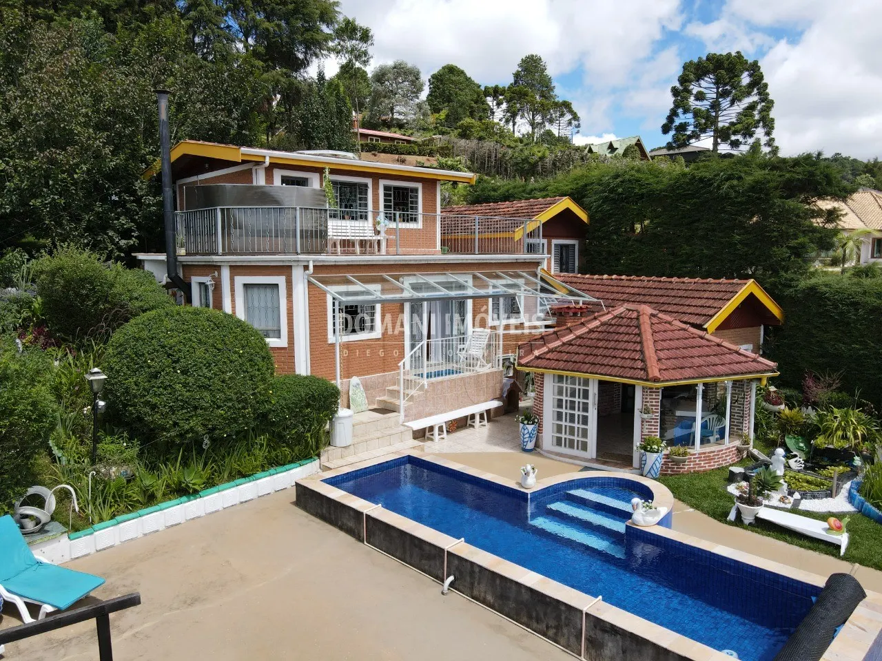 Casa à venda de 1.110 m² em Campos do Jordão, SP, Brasil