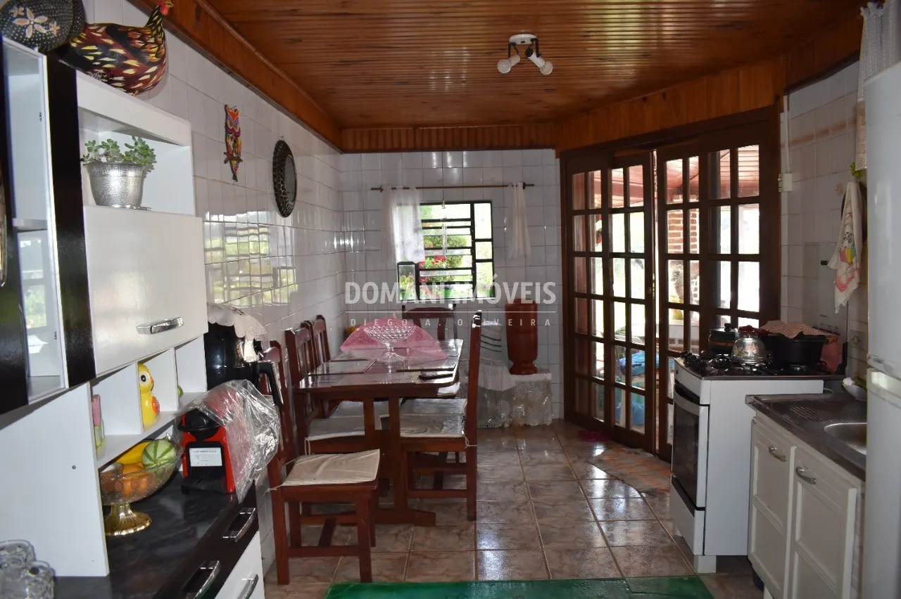 Casa à venda de 1.110 m² em Campos do Jordão, SP, Brasil