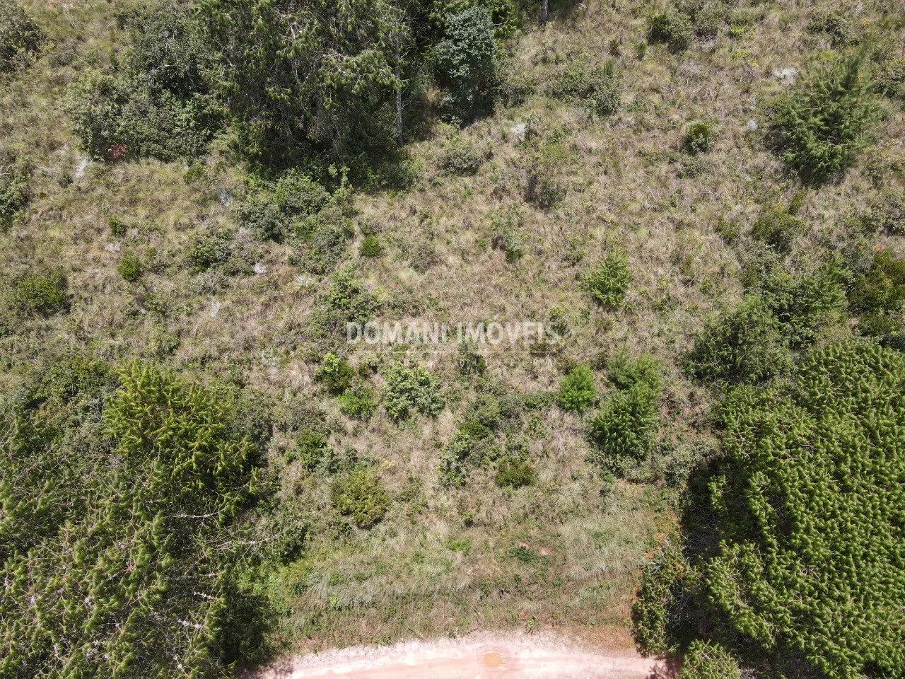 Terreno à venda de 1.050 m² em Campos do Jordão, SP, Brasil