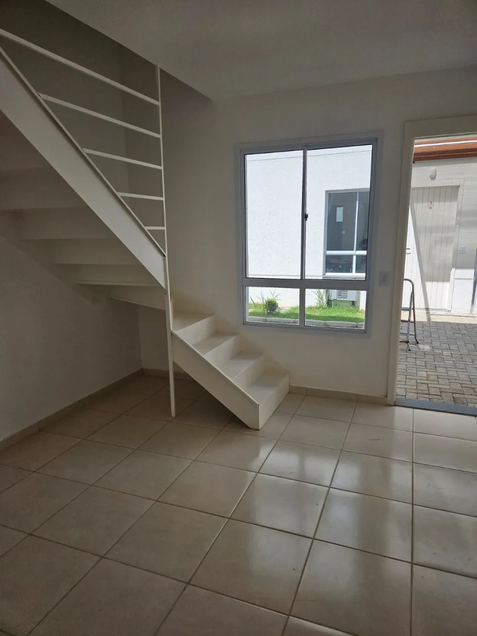 Casa à venda de 59 m² em Cotia, SP, Brasil