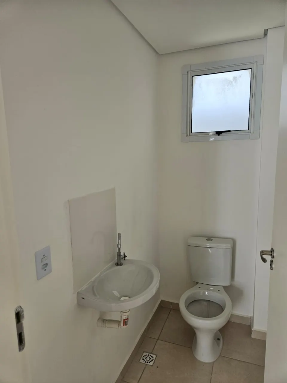 Casa à venda de 59 m² em Cotia, SP, Brasil