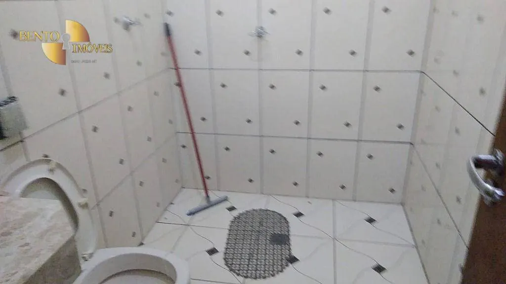 Chácara à venda de 10 ha em Chapada dos Guimarães, MT, Brasil