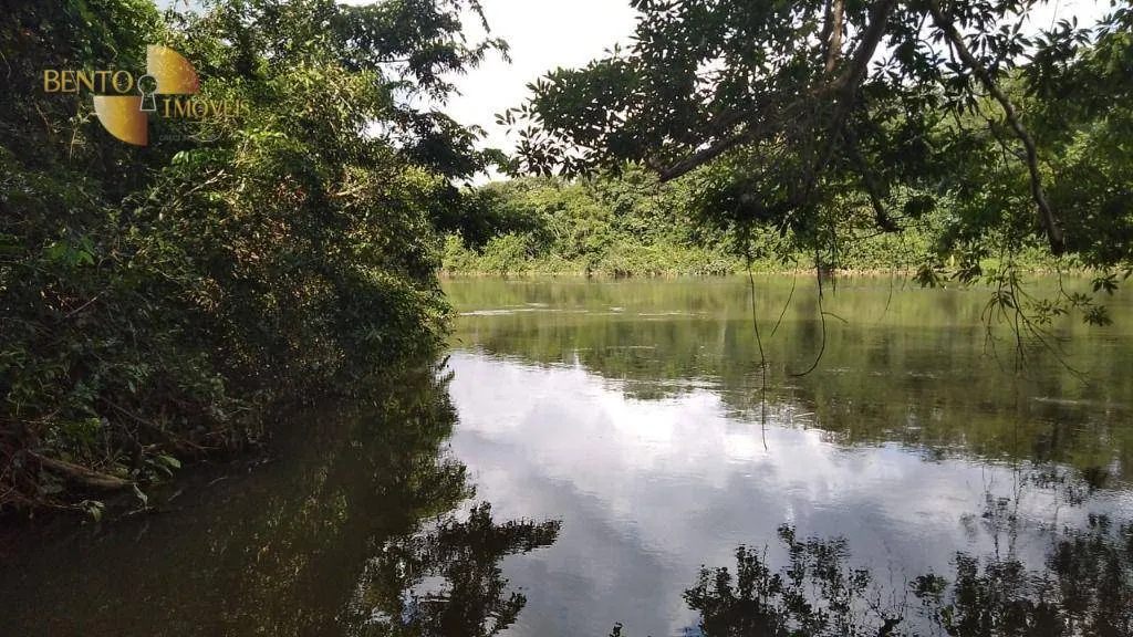 Chácara à venda de 10 ha em Chapada dos Guimarães, MT, Brasil