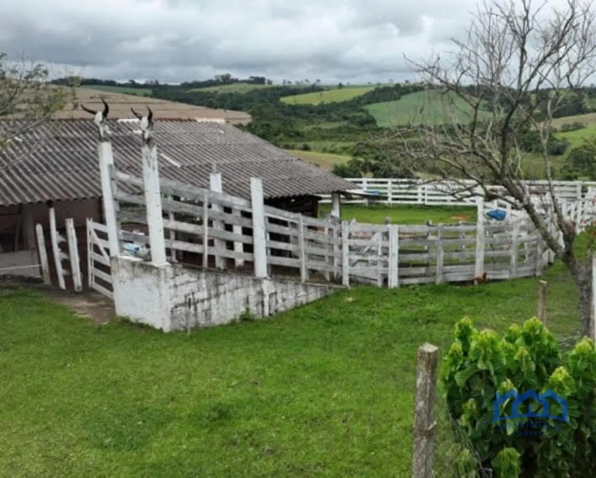 Sítio à venda de 43 ha em Itapetininga, SP, Brasil