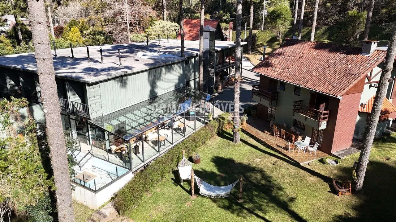 Comercial à venda de 2.870 m² em Campos do Jordão, SP, Brasil