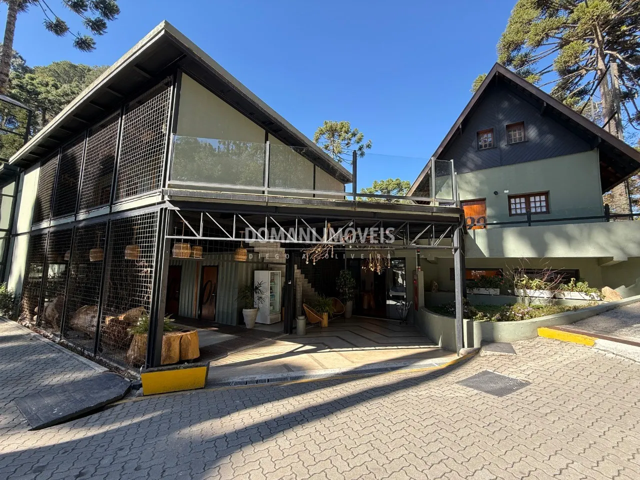Comercial à venda de 2.870 m² em Campos do Jordão, SP, Brasil