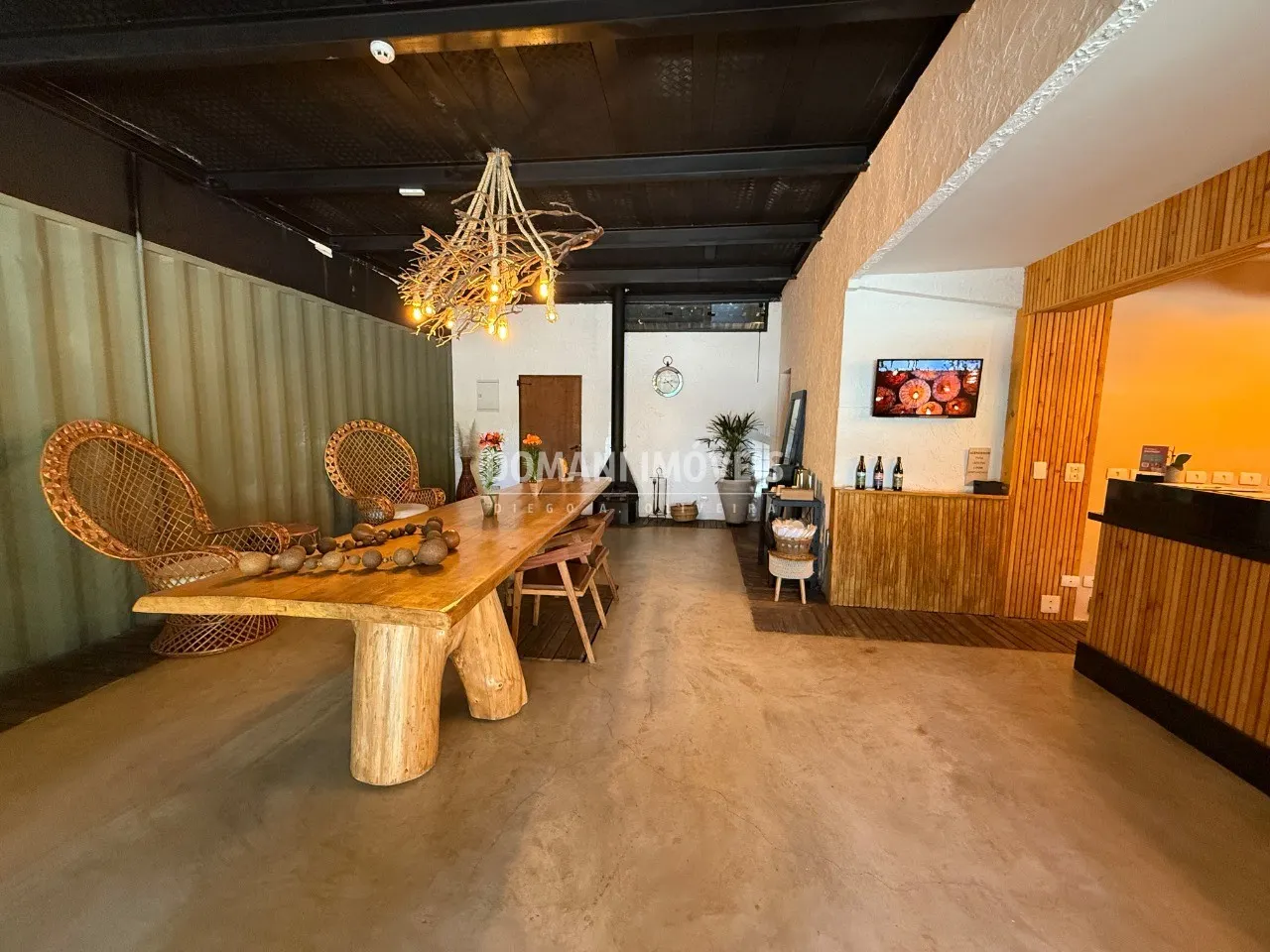 Comercial à venda de 2.870 m² em Campos do Jordão, SP, Brasil