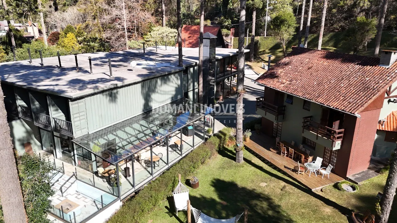 Comercial à venda de 2.870 m² em Campos do Jordão, SP, Brasil