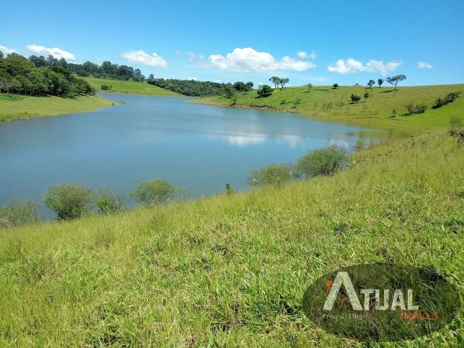 Sítio à venda de 15 ha em Piracaia, SP, Brasil