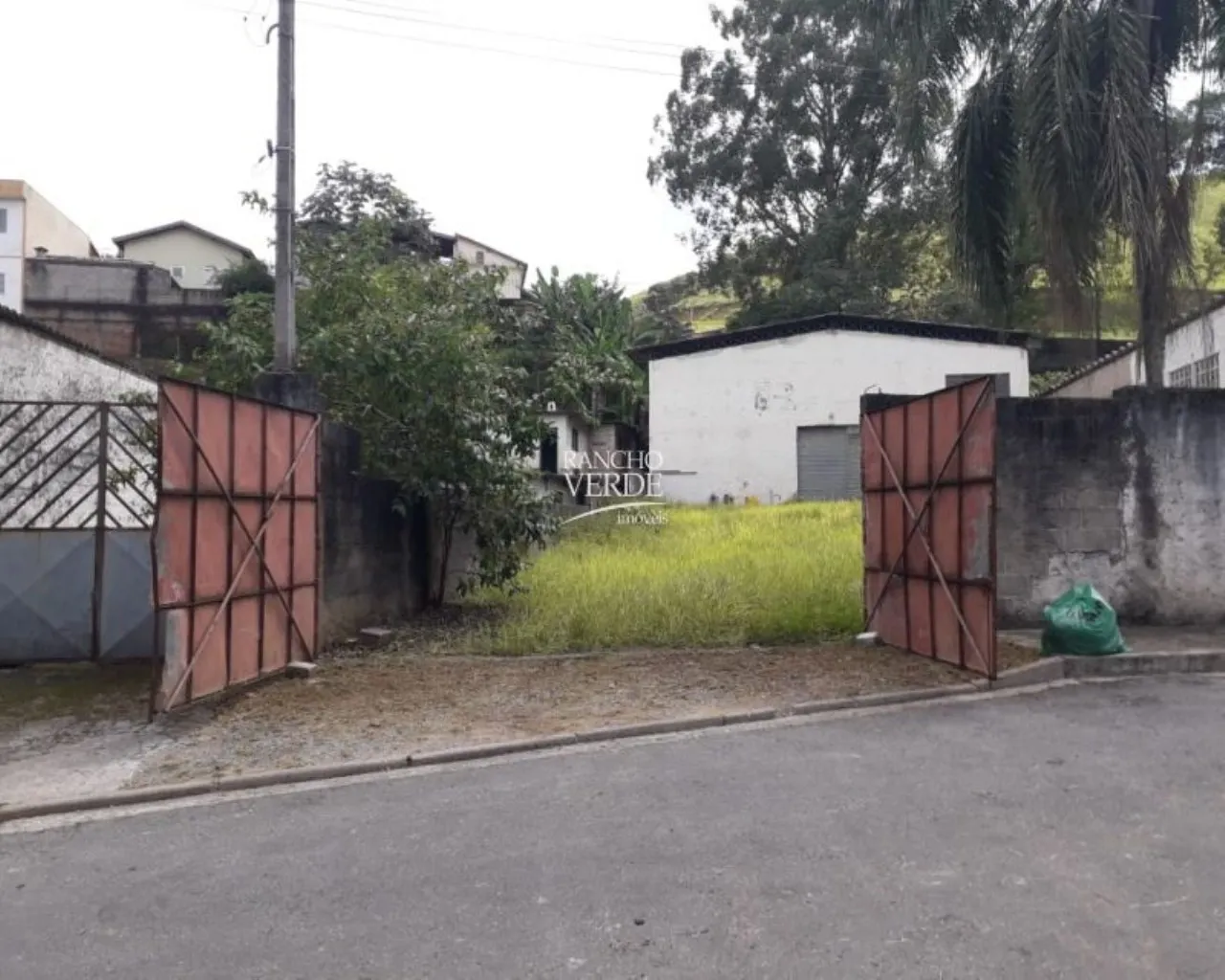 Comercial à venda e para Alugar de 2.240 m² em São José dos Campos, SP, Brasil