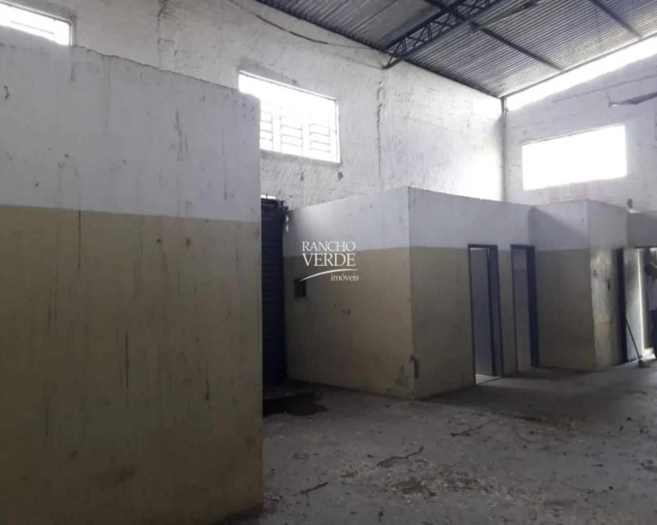Comercial à venda e para Alugar de 2.240 m² em São José dos Campos, SP, Brasil