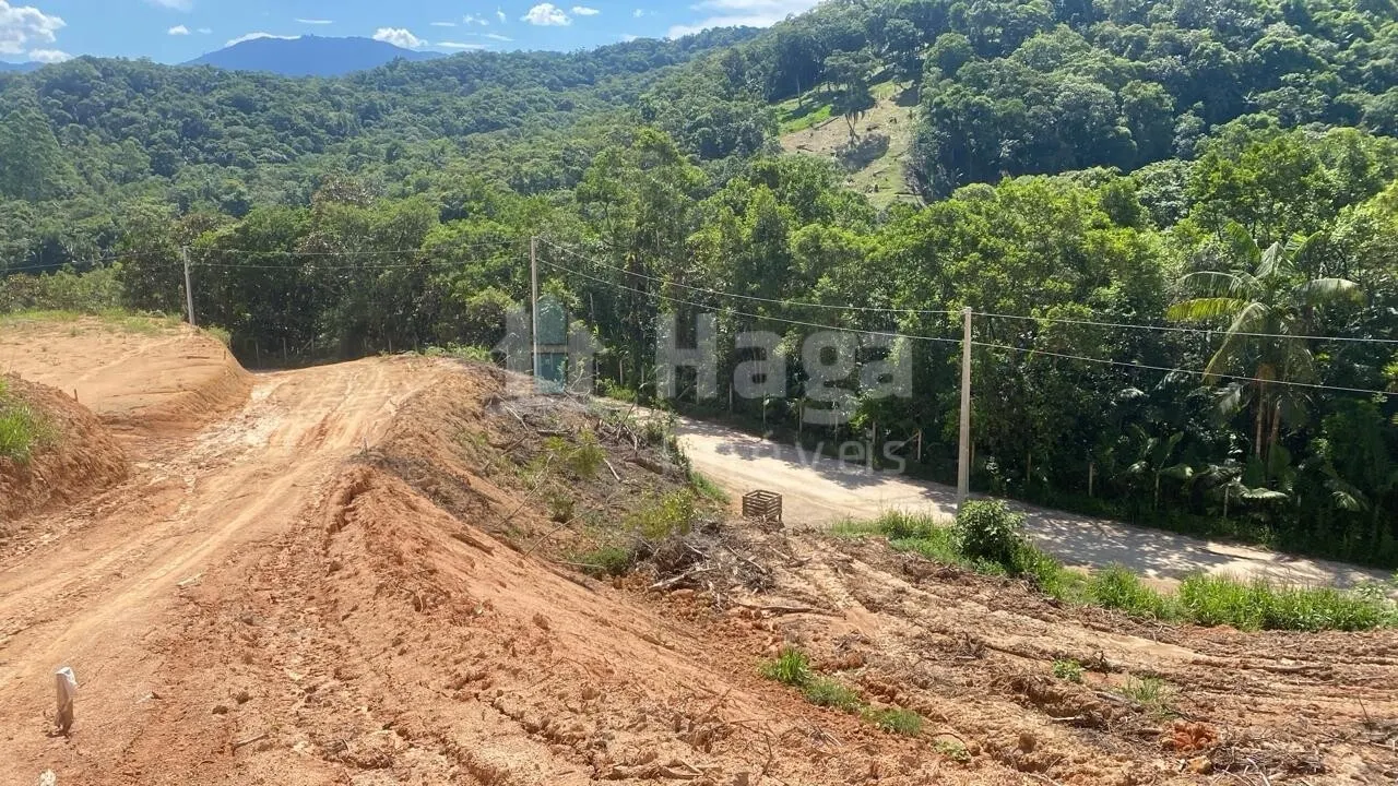 Terreno à venda de 726 m² em Guabiruba, SC, Brasil