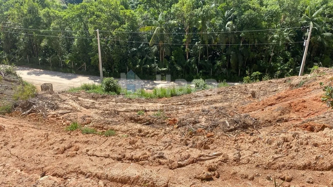 Terreno à venda de 726 m² em Guabiruba, SC, Brasil