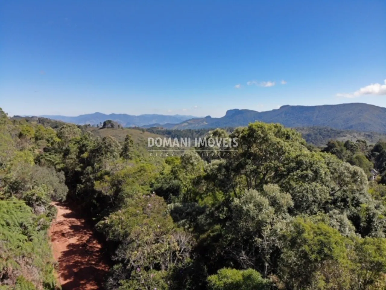 Terreno à venda de 2.690 m² em Campos do Jordão, SP, Brasil
