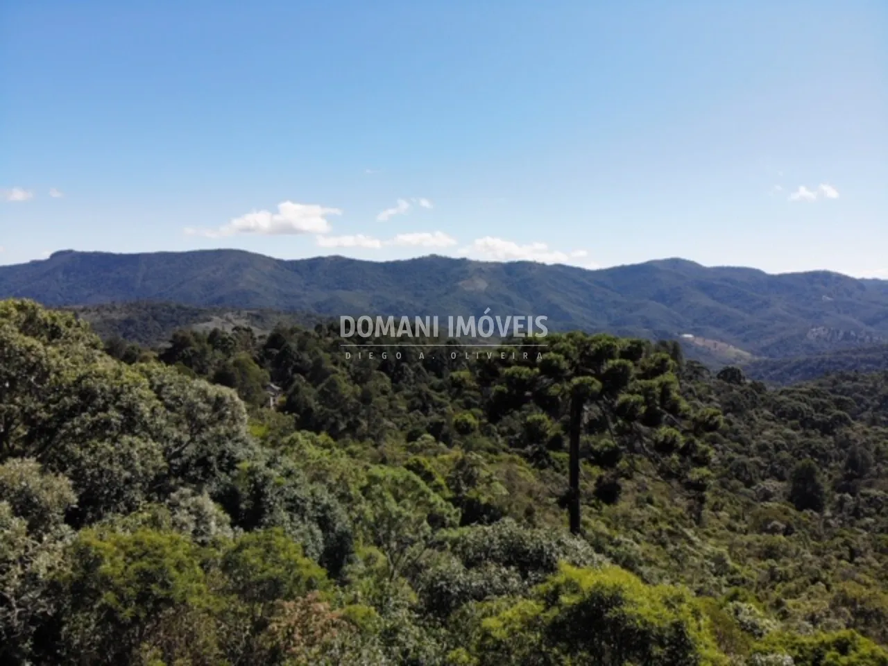 Terreno à venda de 2.690 m² em Campos do Jordão, SP, Brasil
