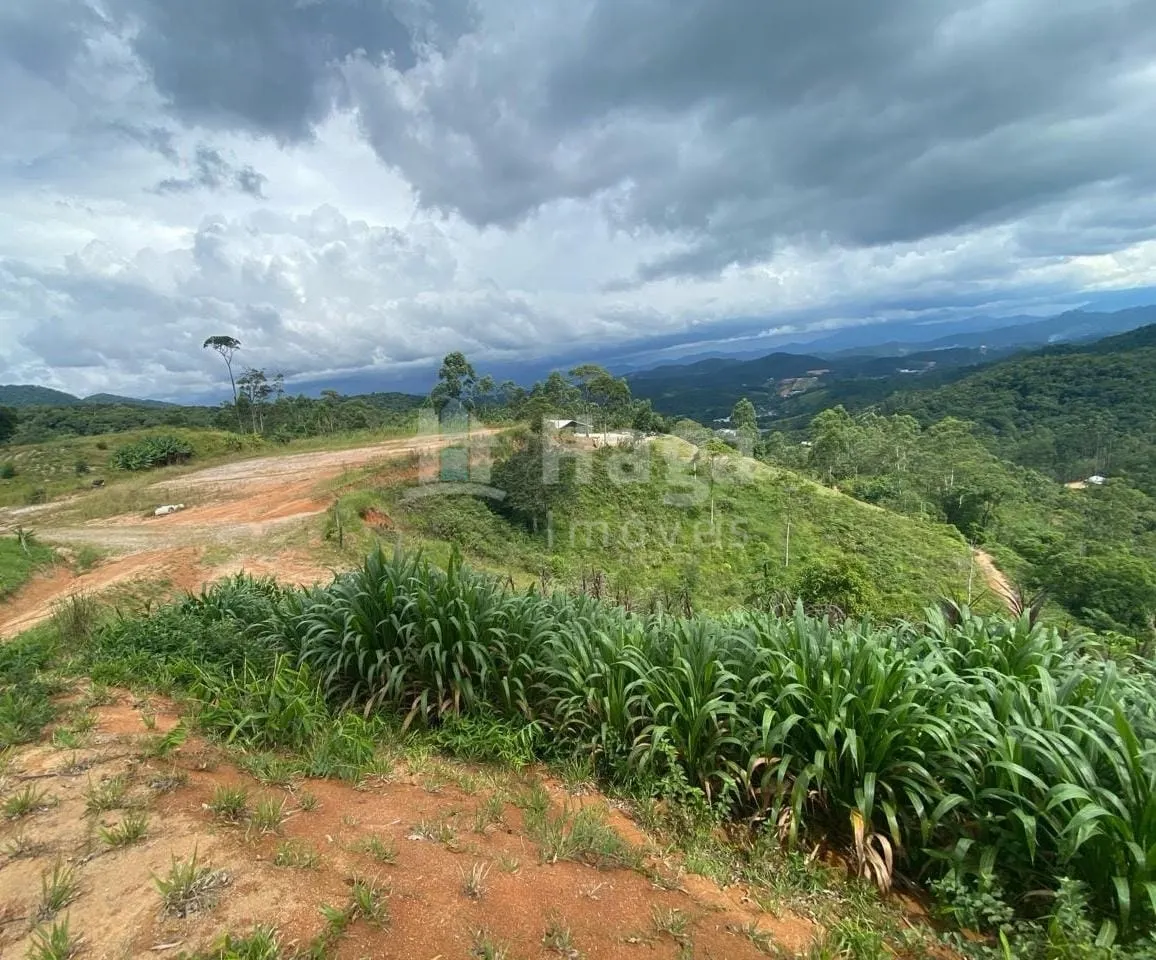 Country home for sale of 2,400 m² in Guabiruba, SC, Brazil