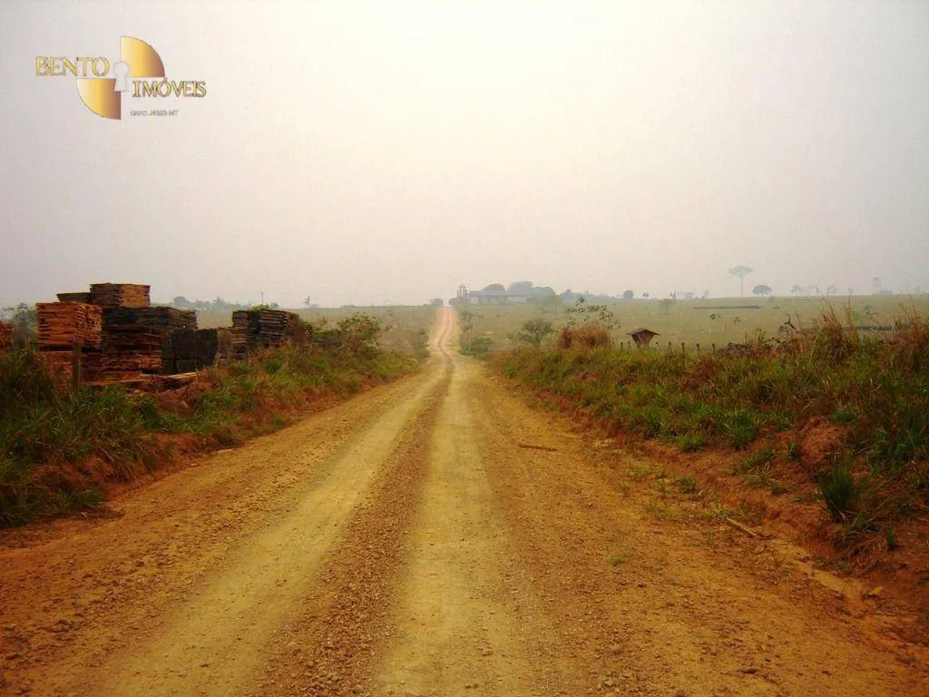 Fazenda à venda de 94.000 ha em Rondolândia, MT, Brasil