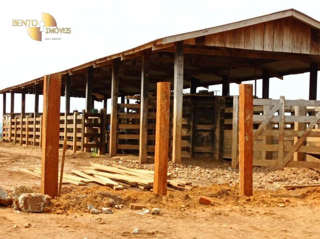 Fazenda à venda de 94.000 ha em Rondolândia, MT, Brasil