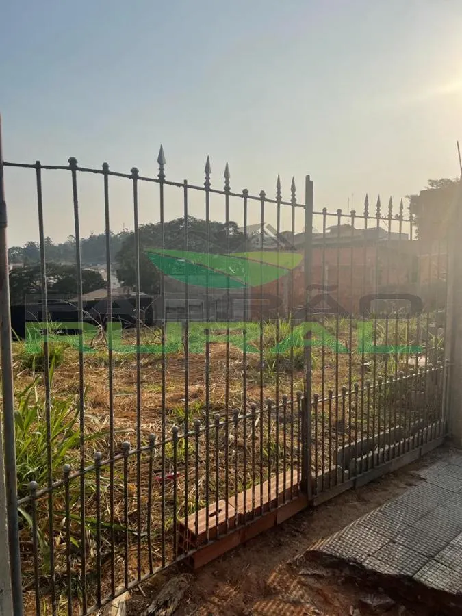 Terreno à venda de 300 m² em Mairinque, SP, Brasil