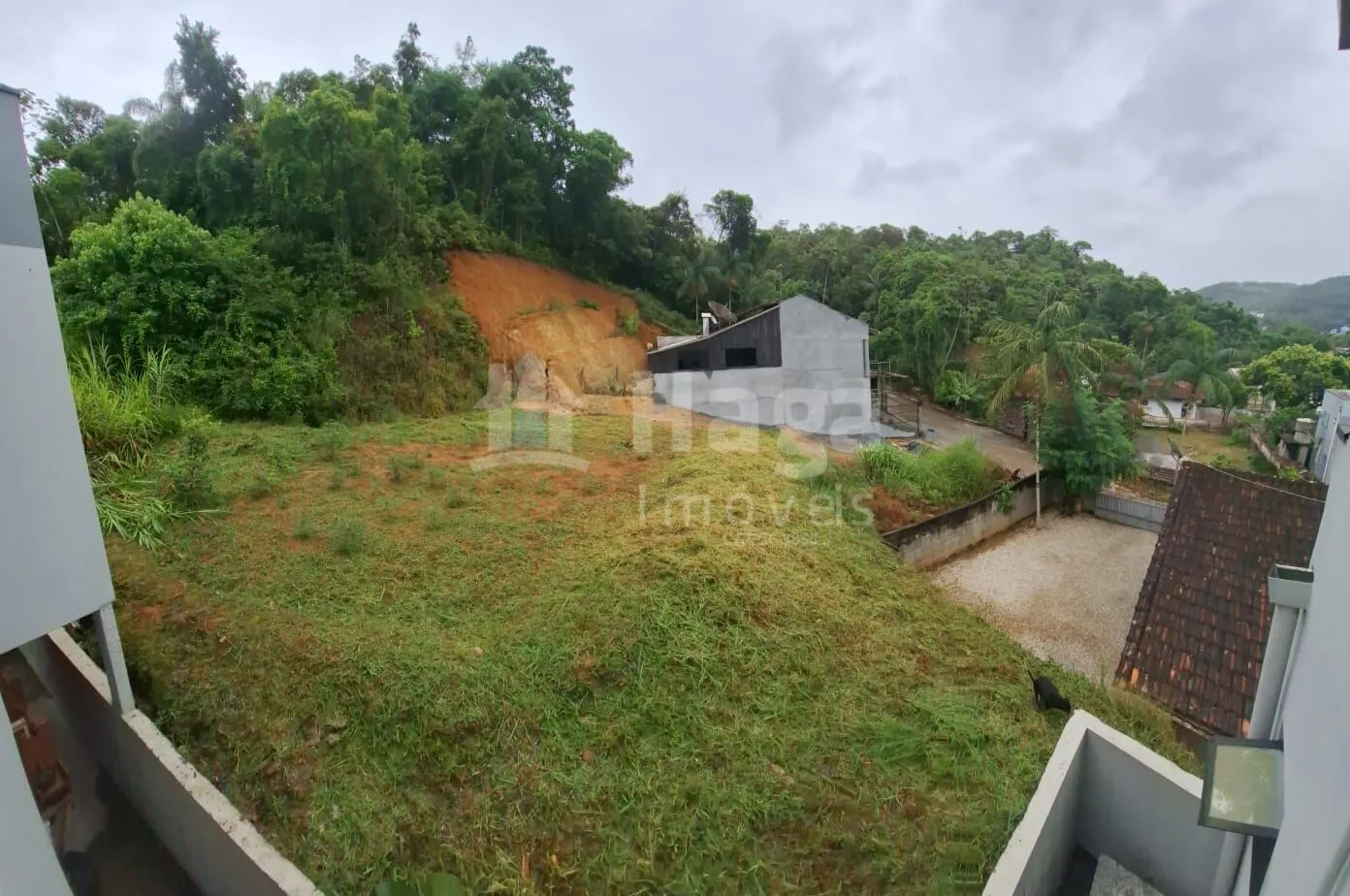Terreno à venda de 728 m² em Brusque, SC, Brasil