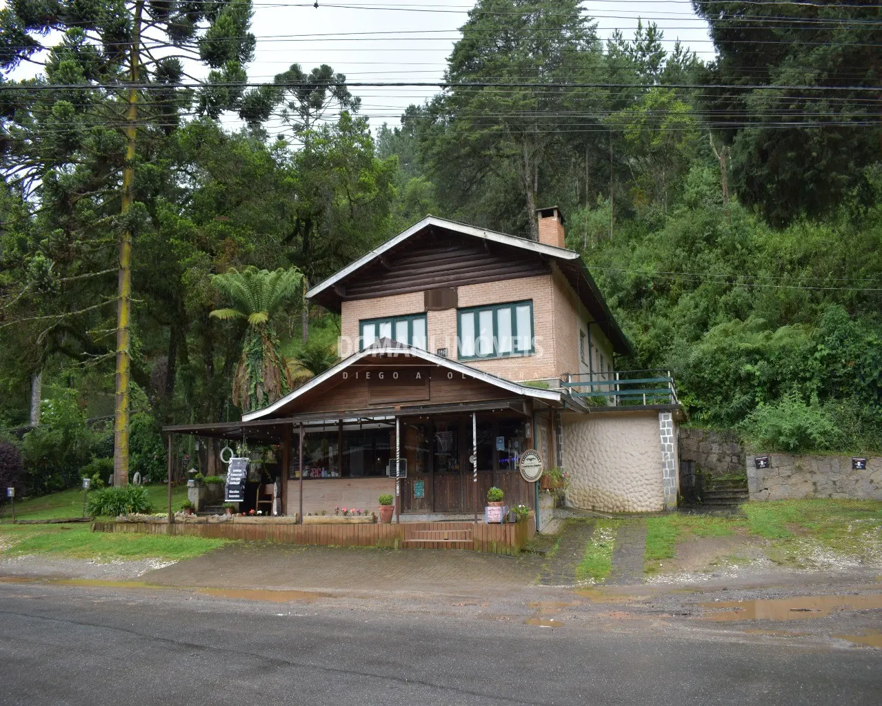 Casa à venda e para Alugar de 1.650 m² em Campos do Jordão, SP, Brasil