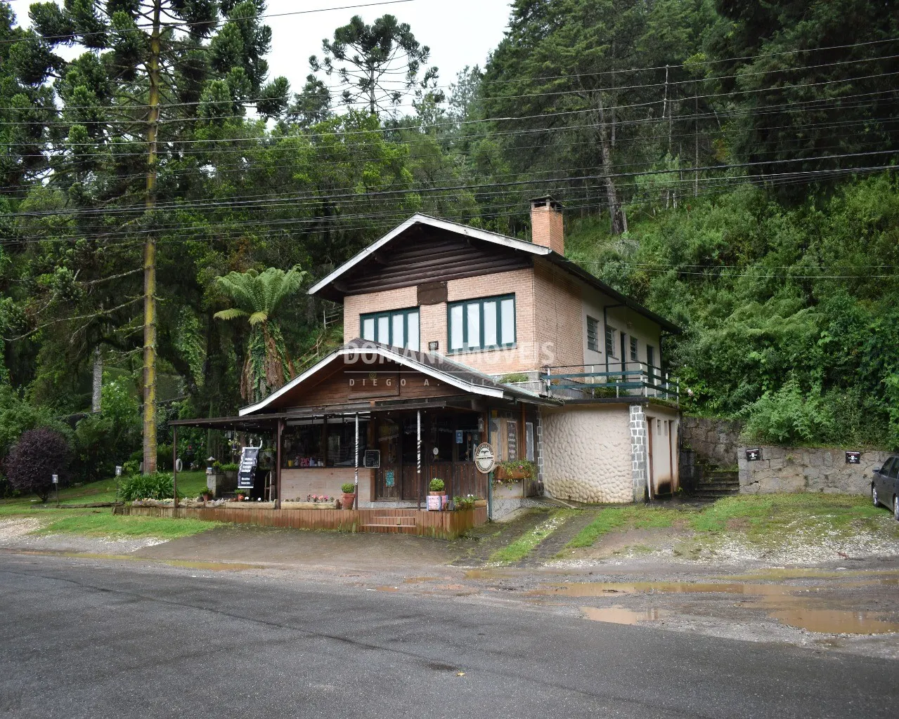 Casa à venda e para Alugar de 1.650 m² em Campos do Jordão, SP, Brasil