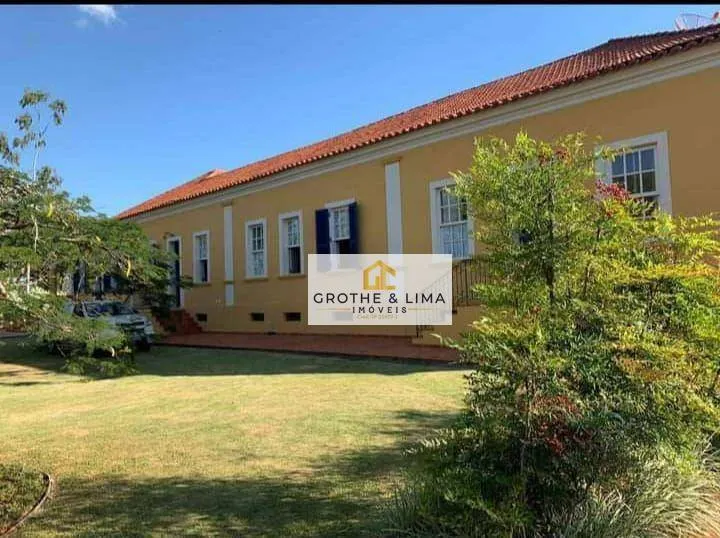Fazenda à venda e para Arrendar de 796 ha em Cajuru, SP, Brasil