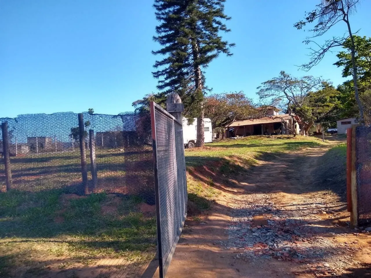 Chácara à venda de 2.000 m² em Caçapava, SP, Brasil