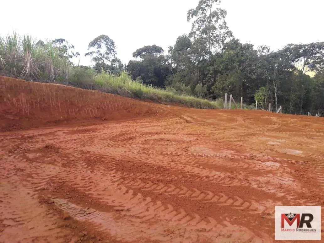 Plot for sale of 1,000 m² in Toledo, MG, Brazil