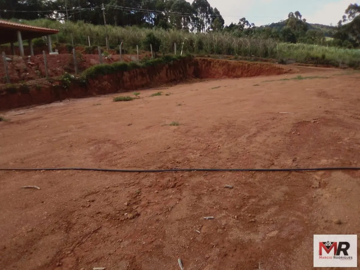 Plot for sale of 1,000 m² in Toledo, MG, Brazil