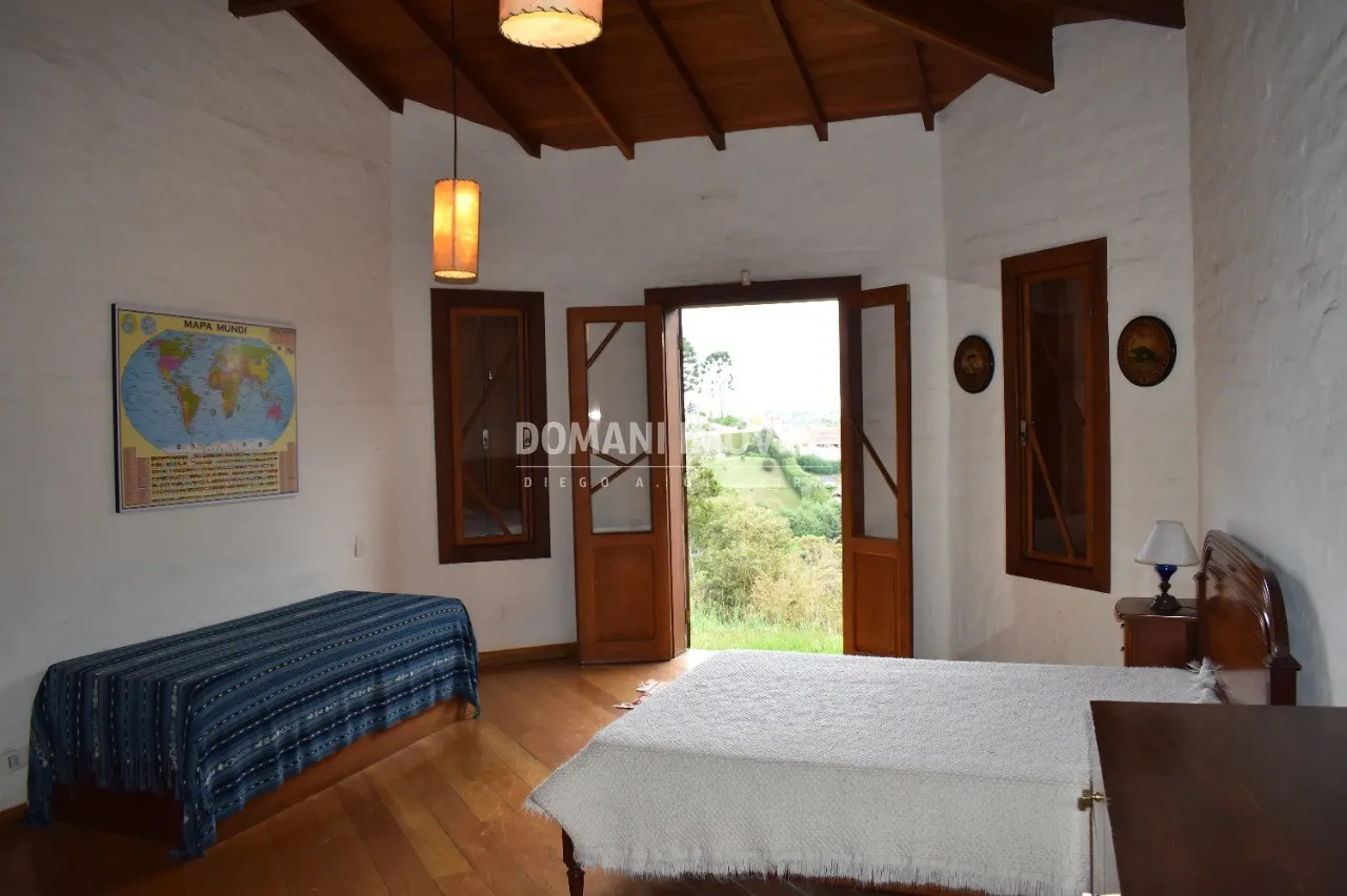 Casa à venda de 1.800 m² em Campos do Jordão, SP, Brasil